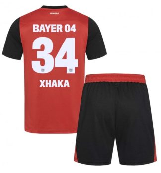 Köpa Billiga Barn Bayer 04 Leverkusen Hemmatröja 2024/25 Granit Xhaka 34 Kortärmad (+ Korta byxor)