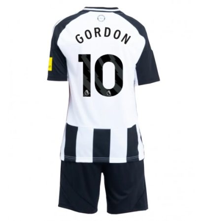 Köpa Billiga Barn Newcastle United Hemmatröja 2024/25 Anthony Gordon 10 Kortärmad (+ Korta byxor)