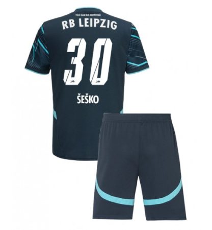 Köpa Billiga Barn RB Leipzig Tredjetröja 2024/25 Benjamin Šeško 30 Kortärmad (+ Korta byxor)